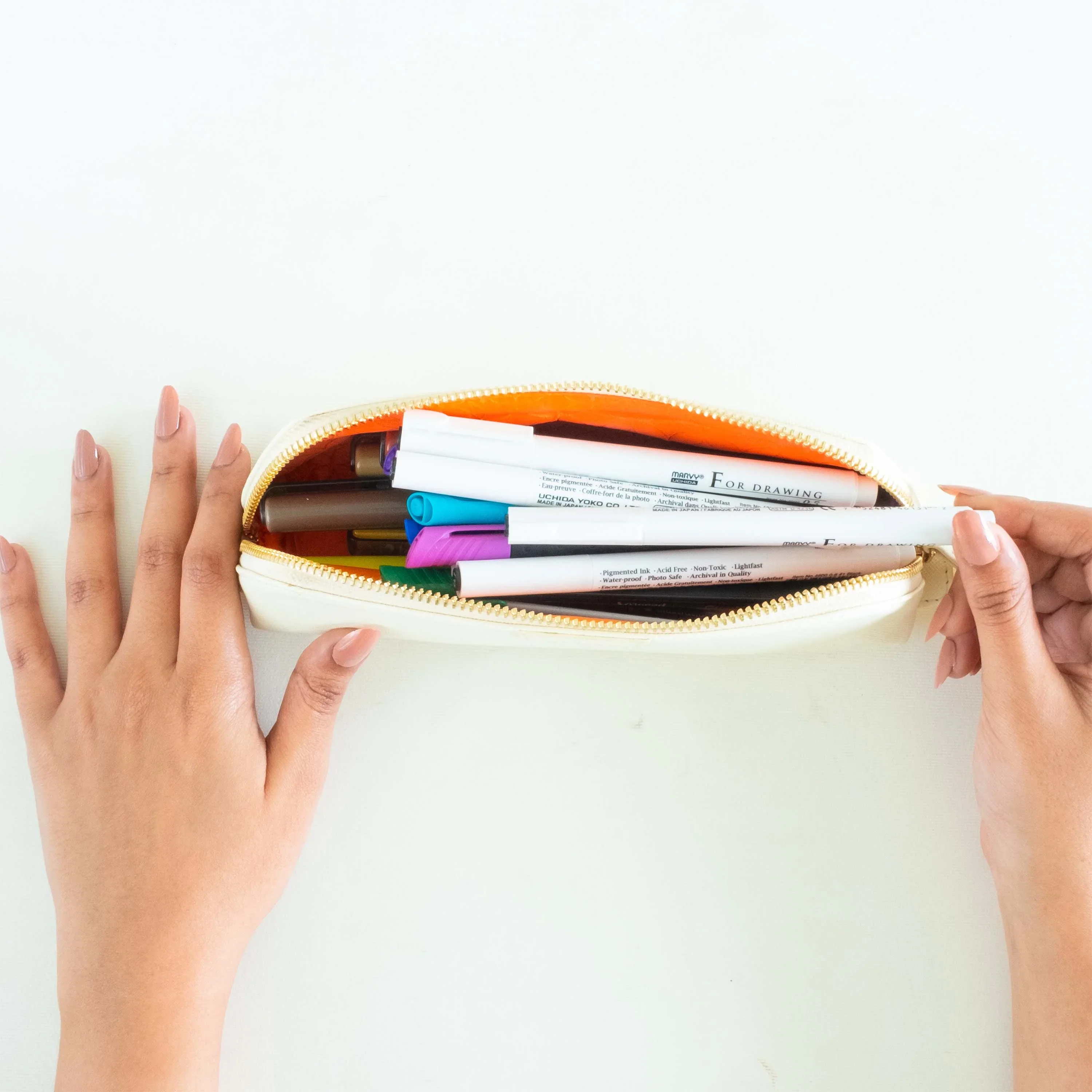 PENCIL POUCH - TRIANGLE - Image 6