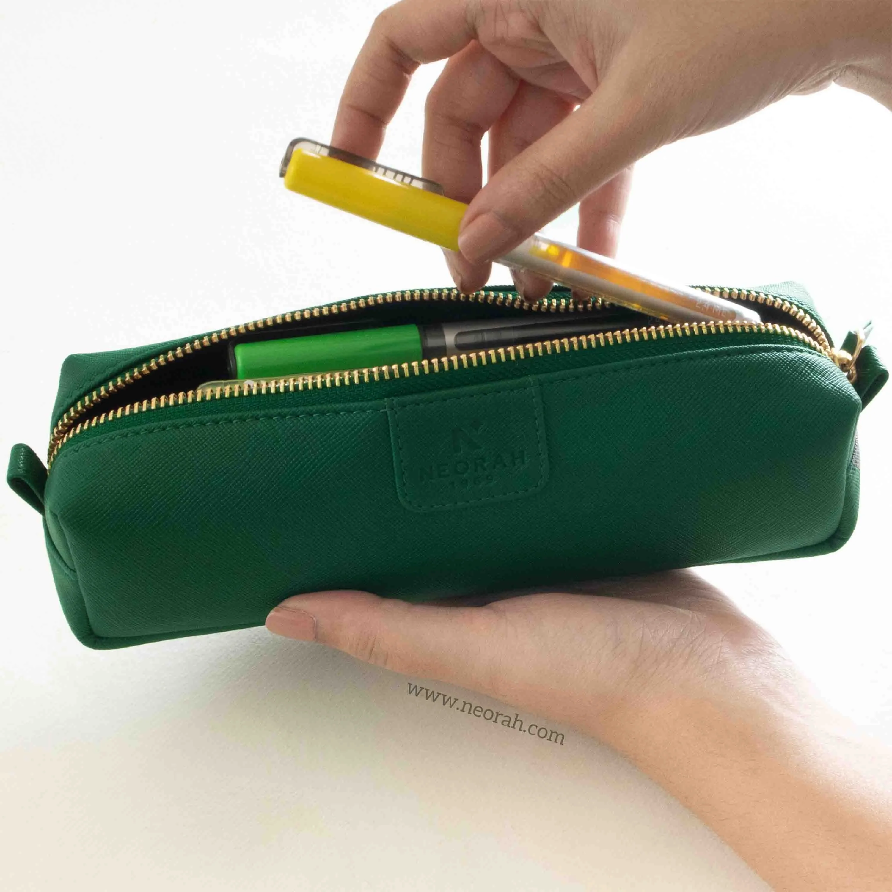 PEN POUCH - SQUARE - Image 113