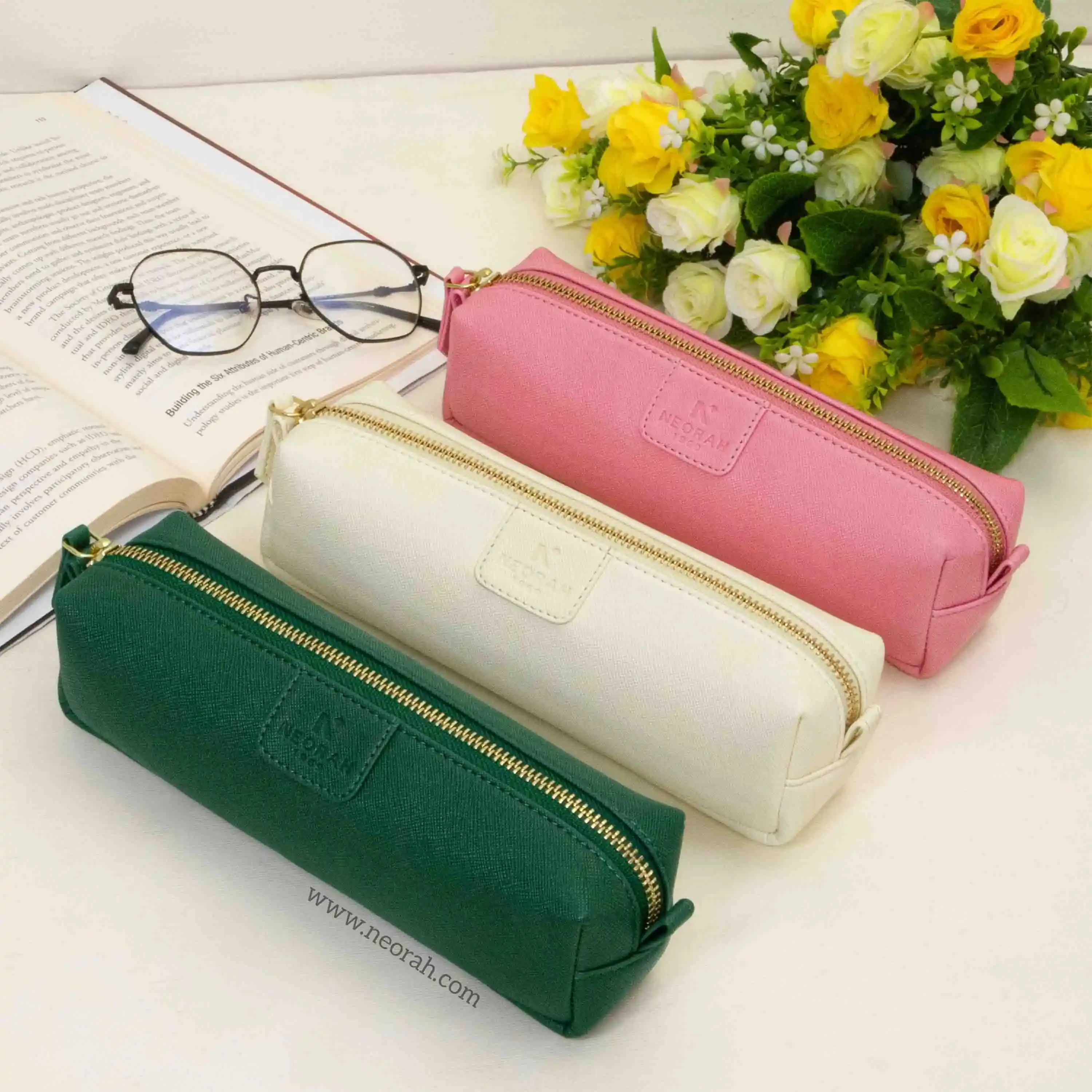 PEN POUCH - SQUARE - Image 126