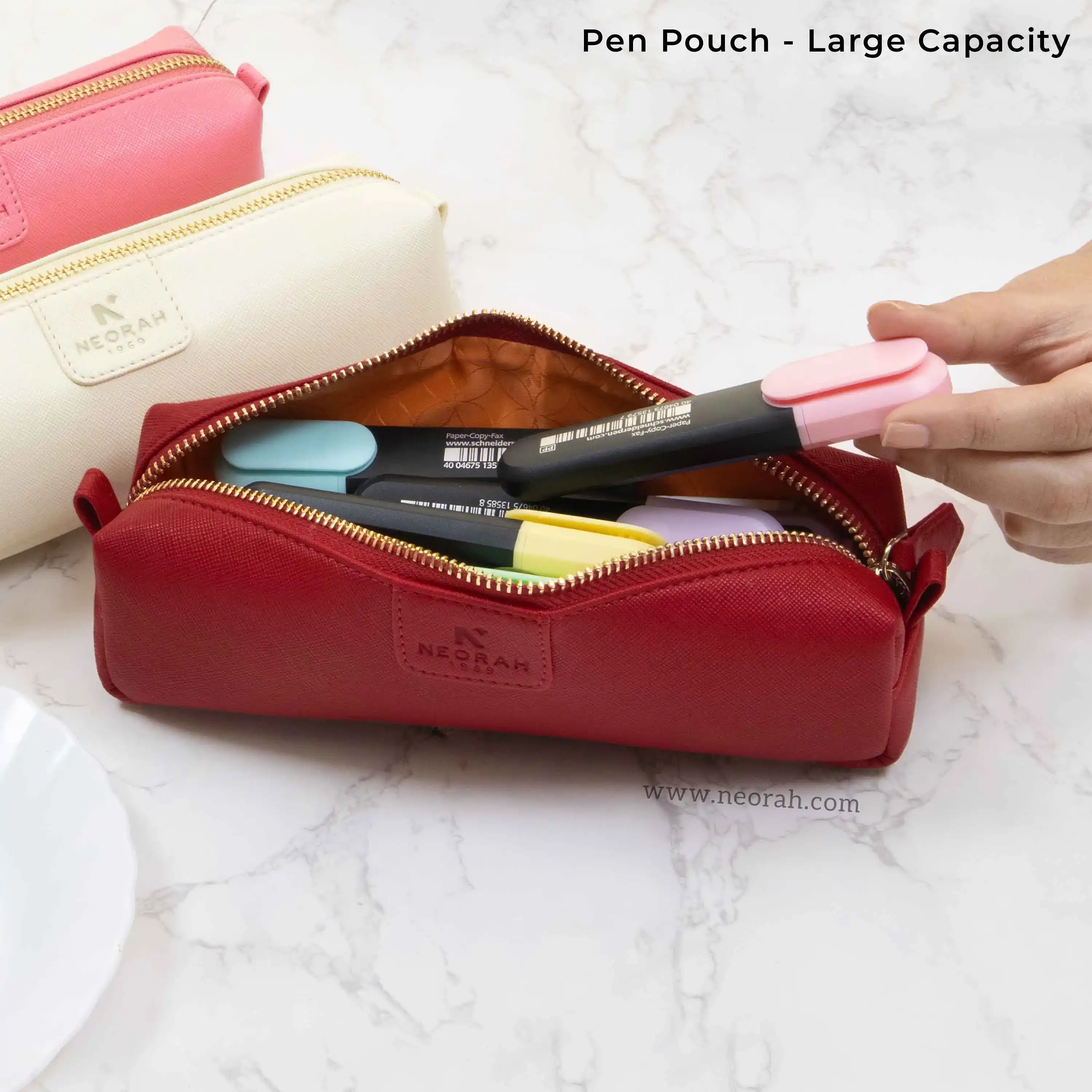 PEN POUCH - SQUARE - Image 24