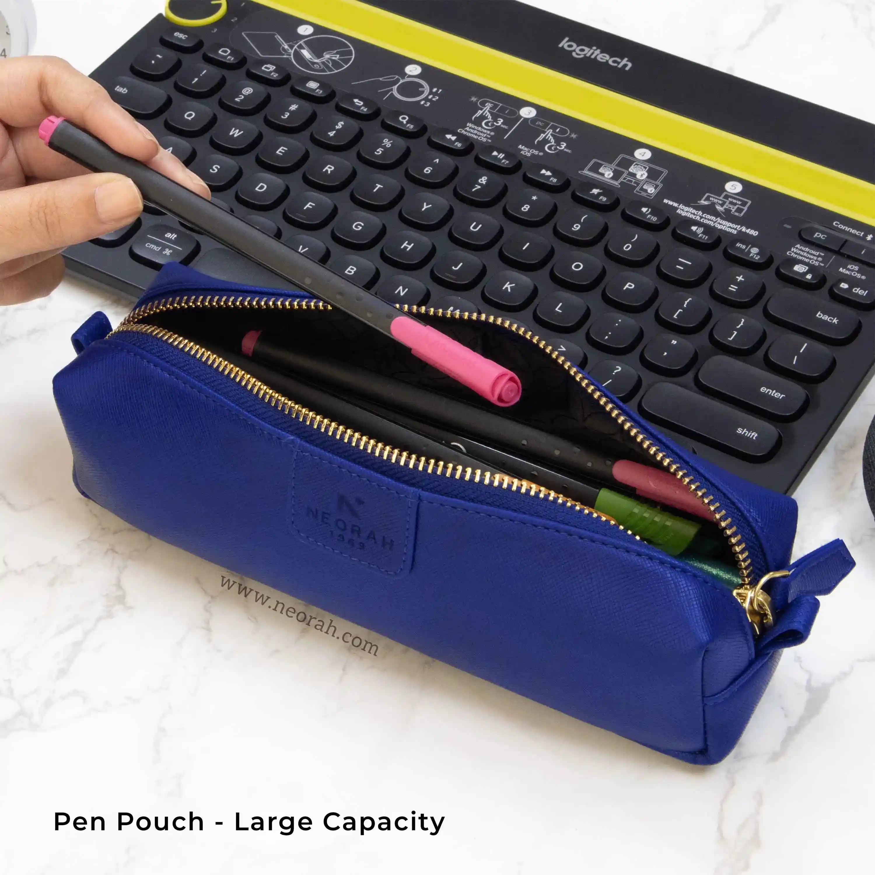 PEN POUCH - SQUARE - Image 49