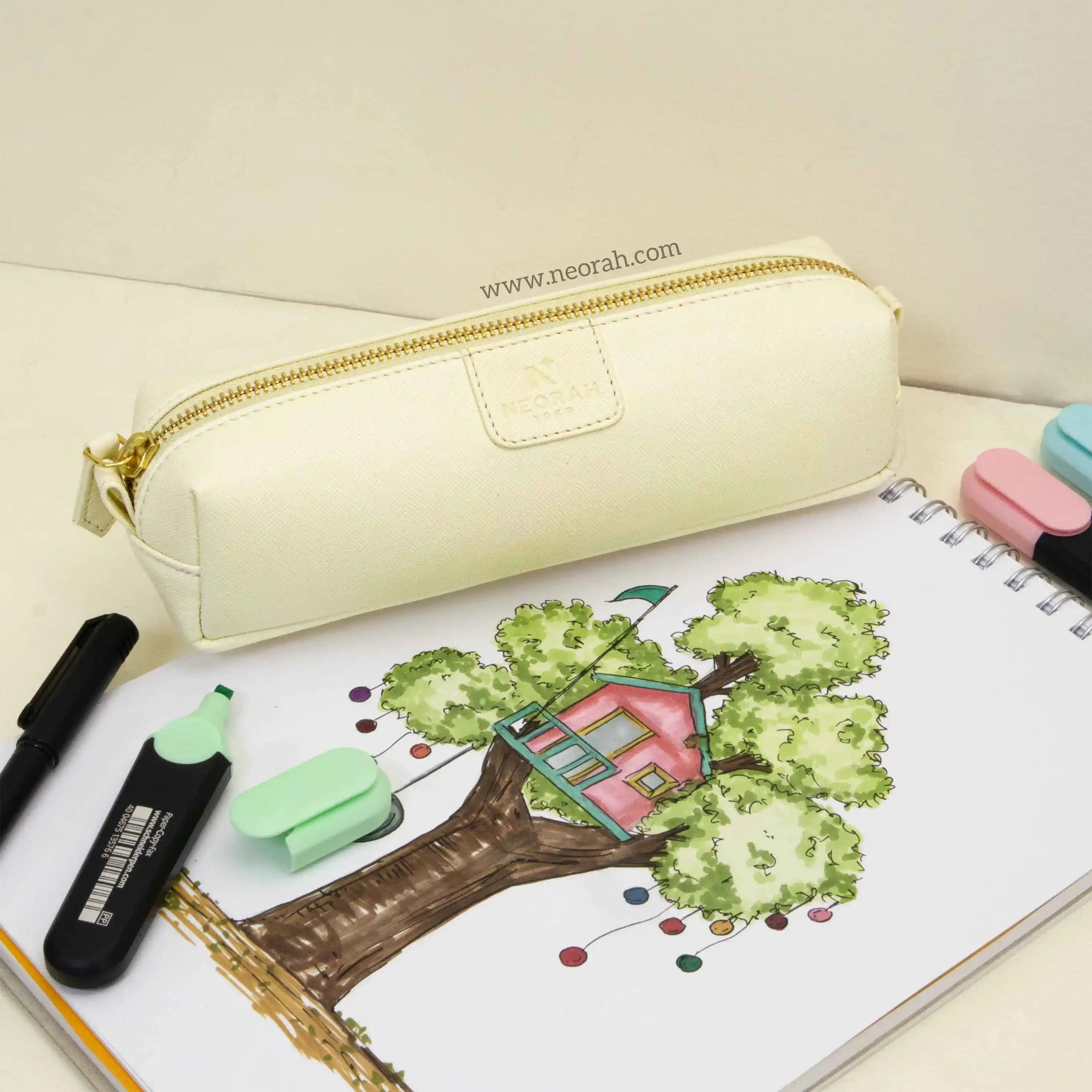 PEN POUCH - SQUARE - Image 5