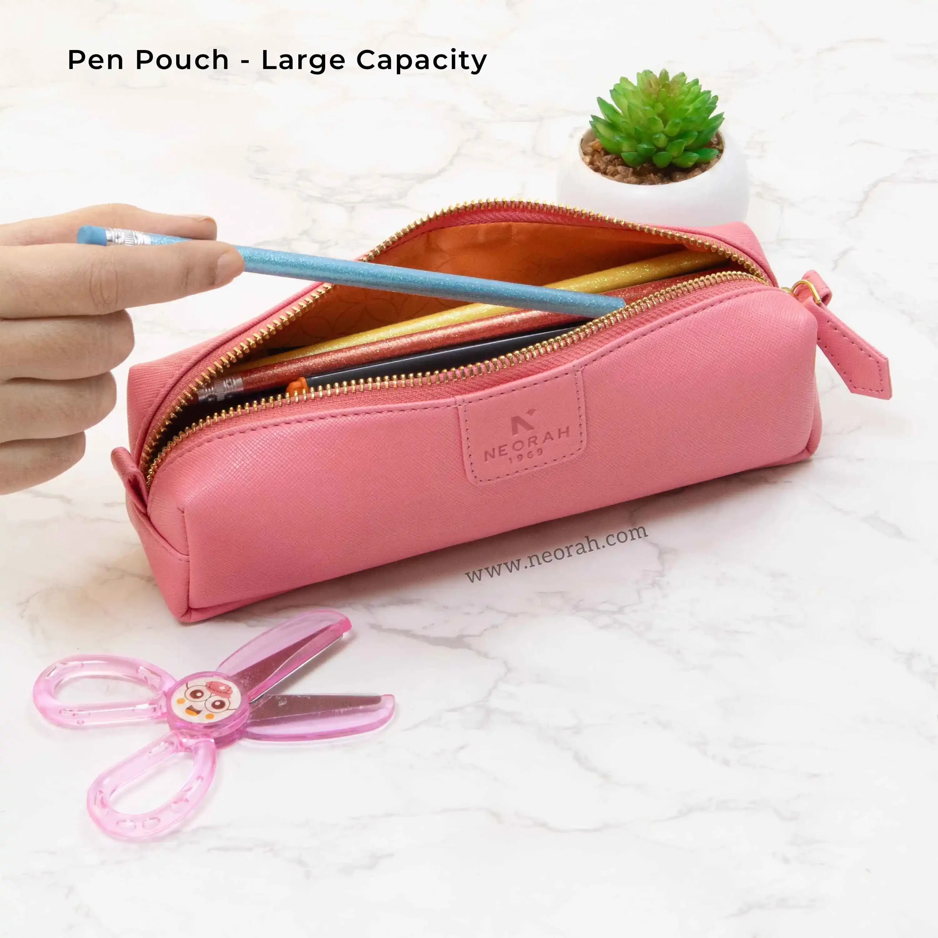 PEN POUCH - SQUARE - Image 92