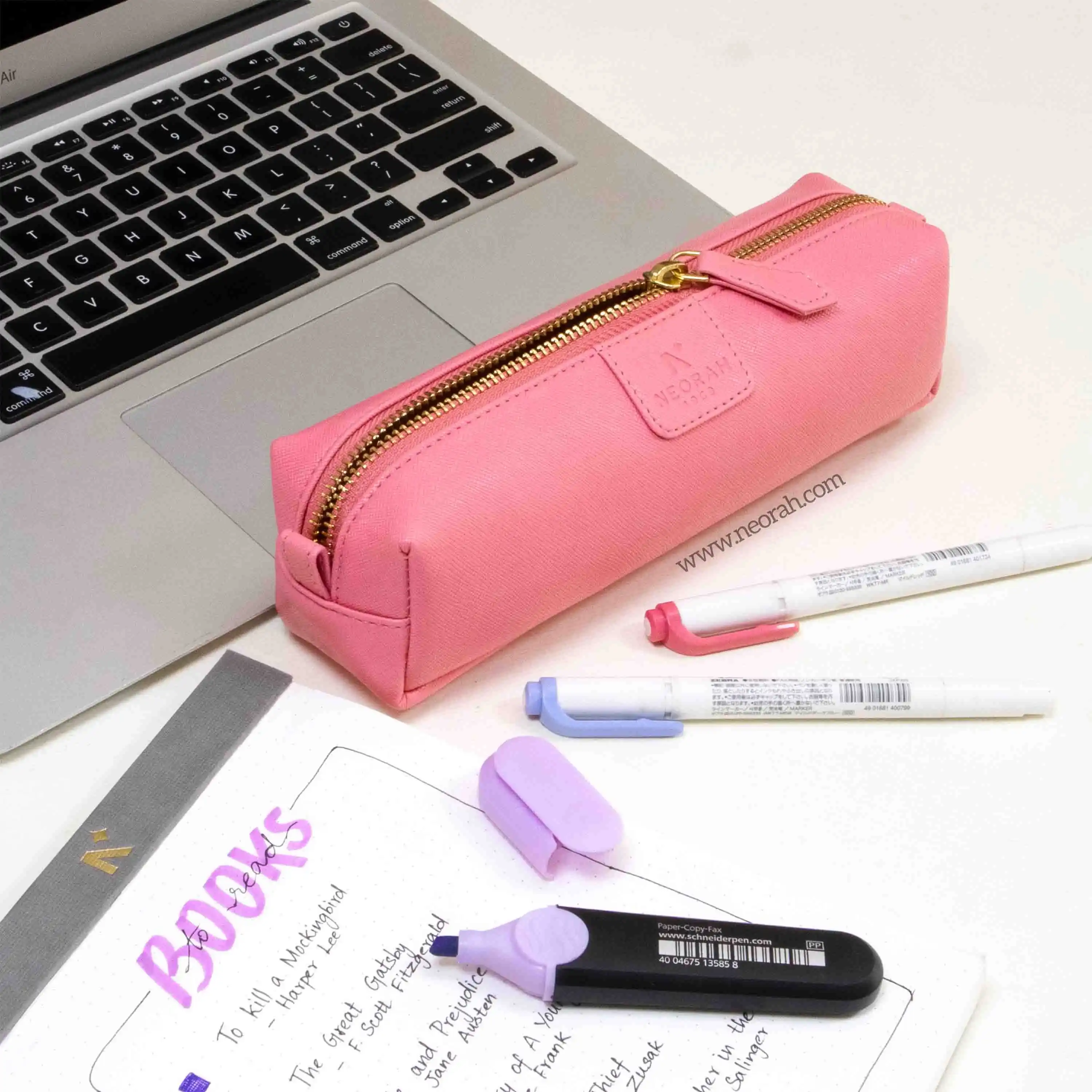 PEN POUCH - SQUARE - Image 95