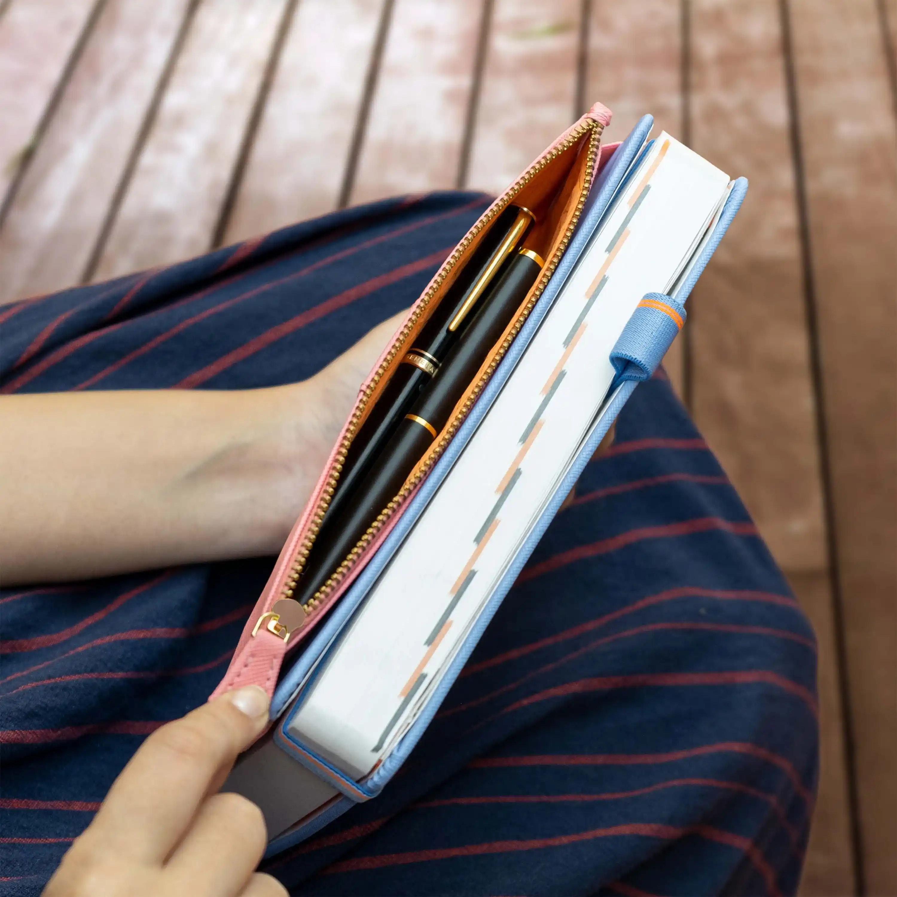 PEN SLEEVE - Image 106