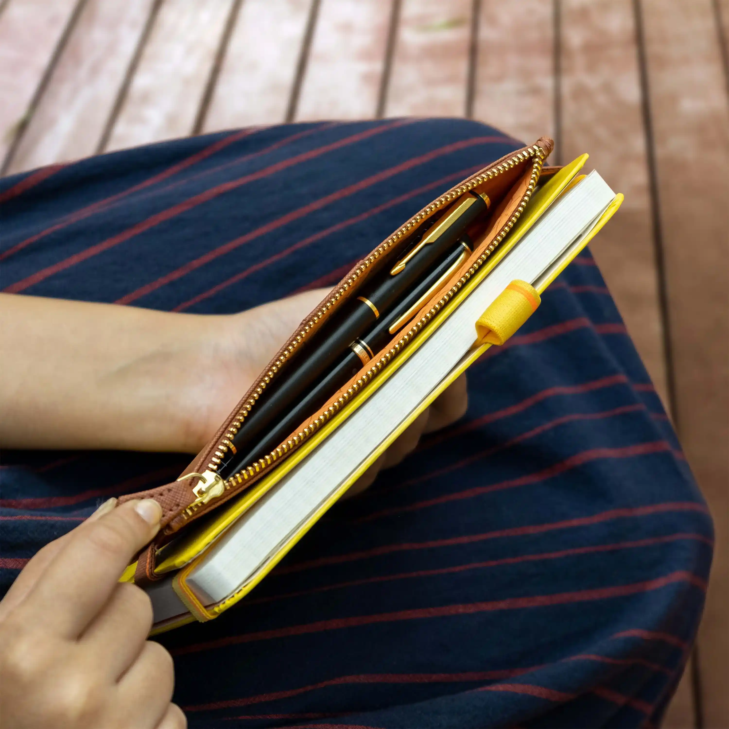 PEN SLEEVE - Image 126