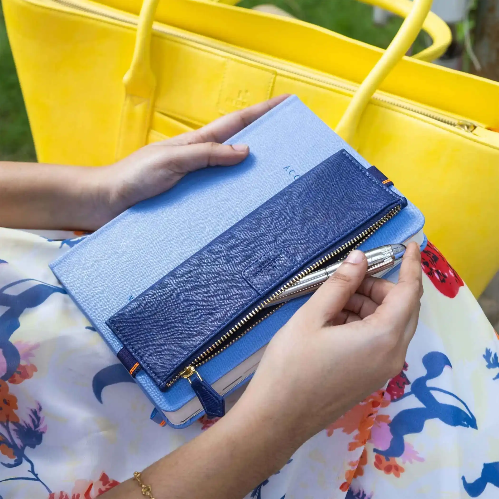 PEN SLEEVE - Image 48
