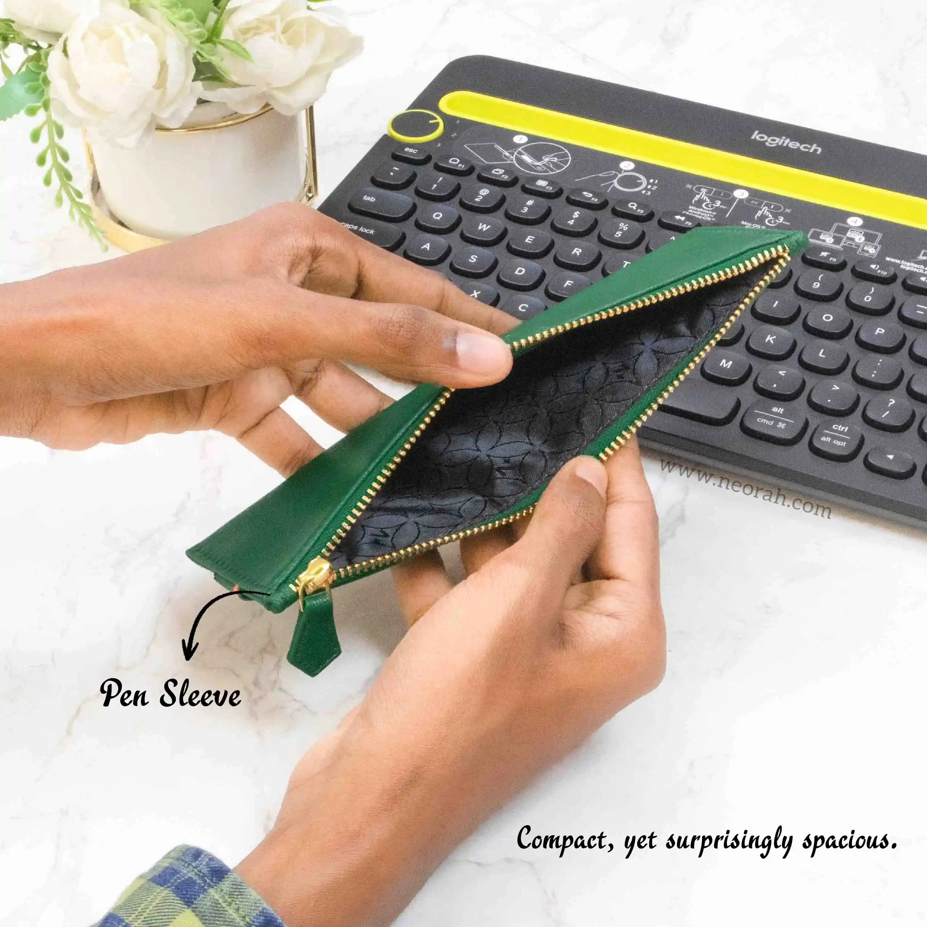 PEN SLEEVE - Image 62
