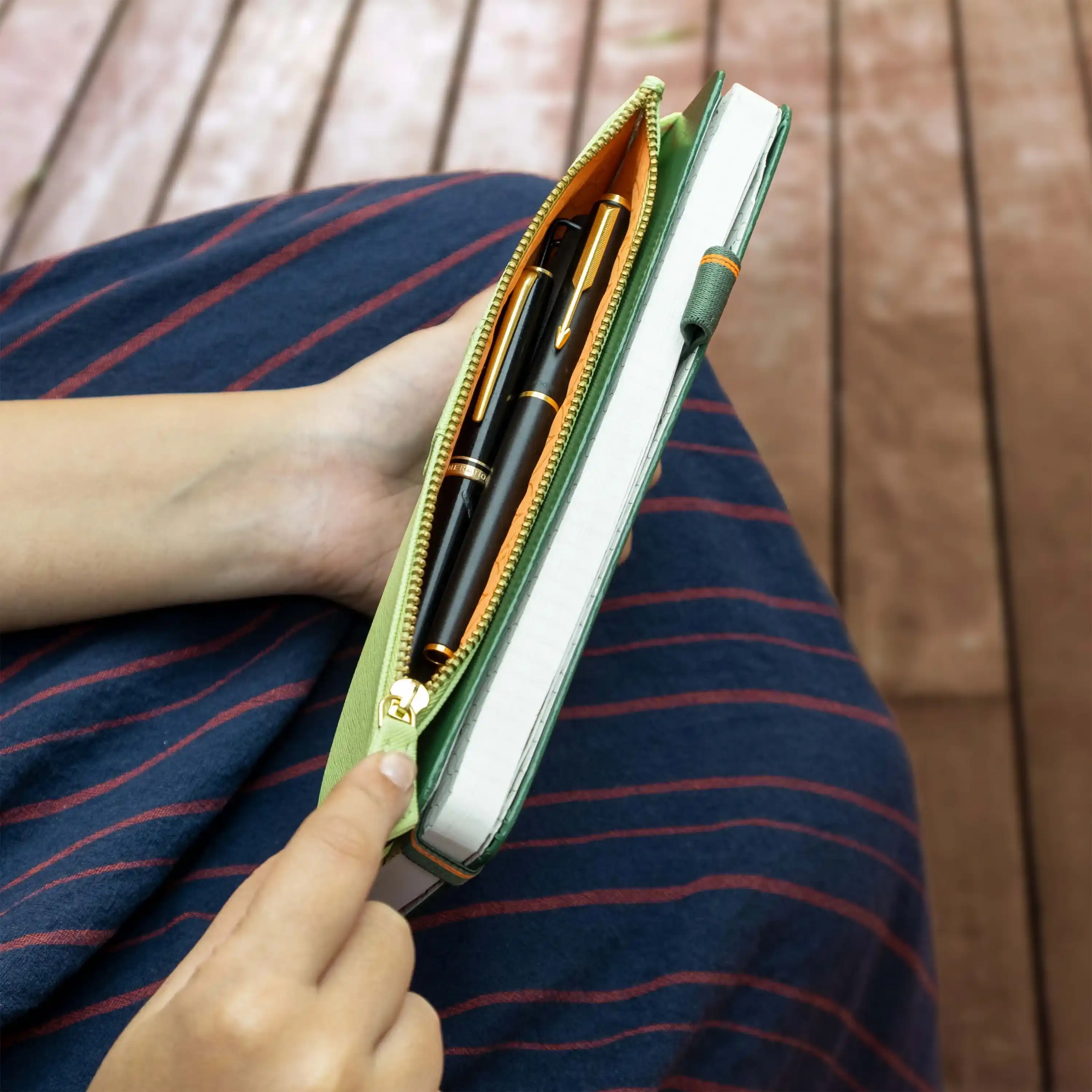 PEN SLEEVE - Image 84
