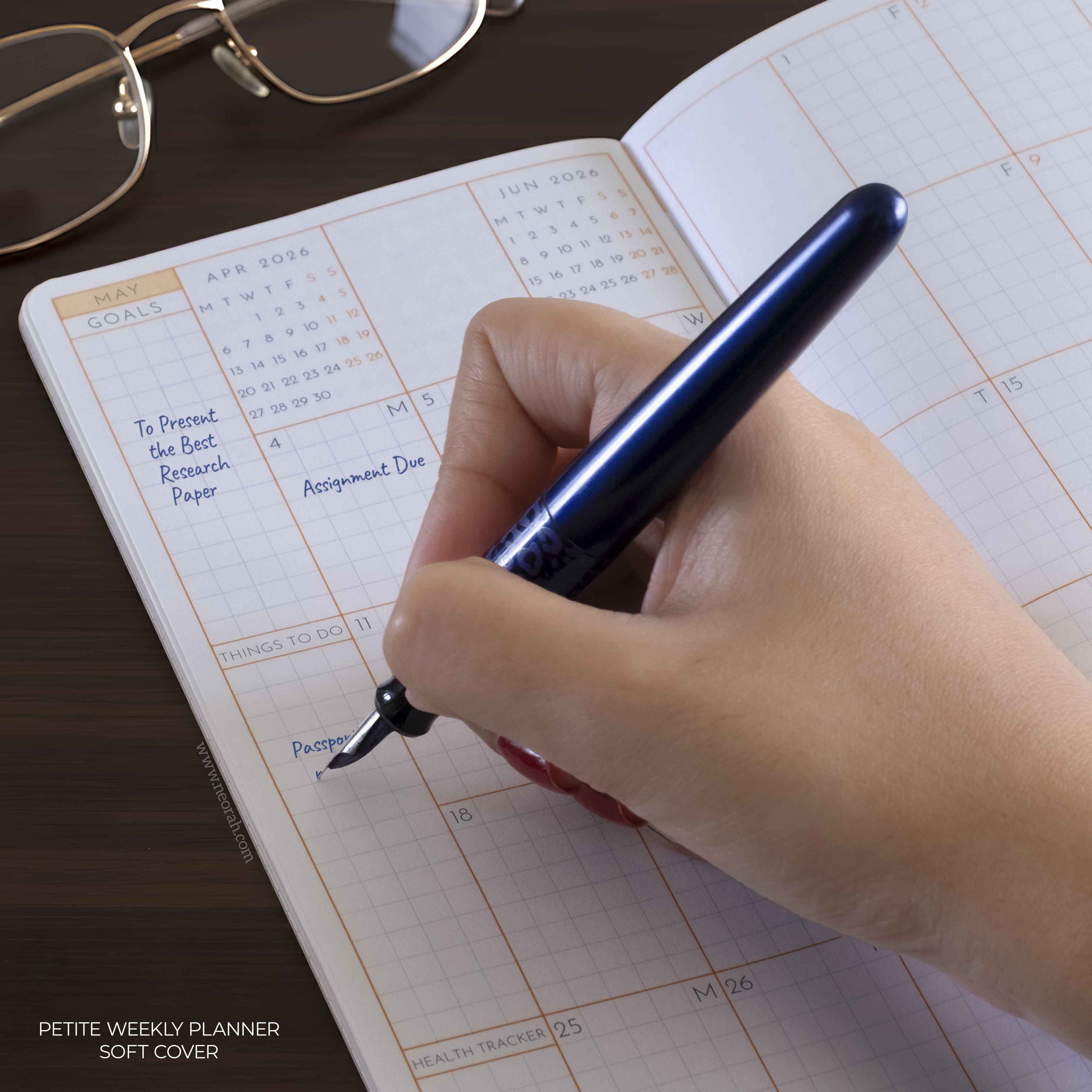 PETITE - 2026 - WEEKLY PLANNER  - 176 PAGES - SOFT COVER - Image 10