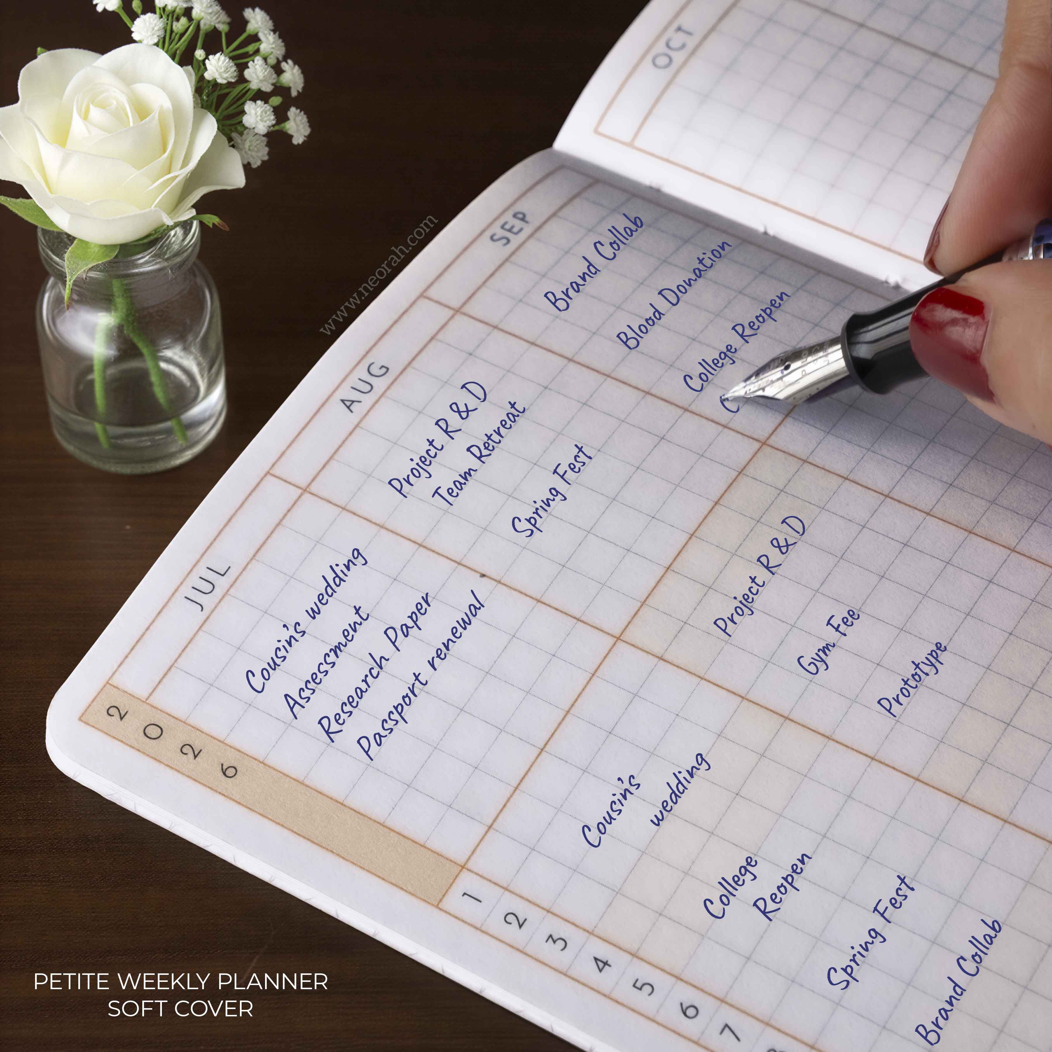 PETITE - 2026 - WEEKLY PLANNER  - 176 PAGES - SOFT COVER - Image 13