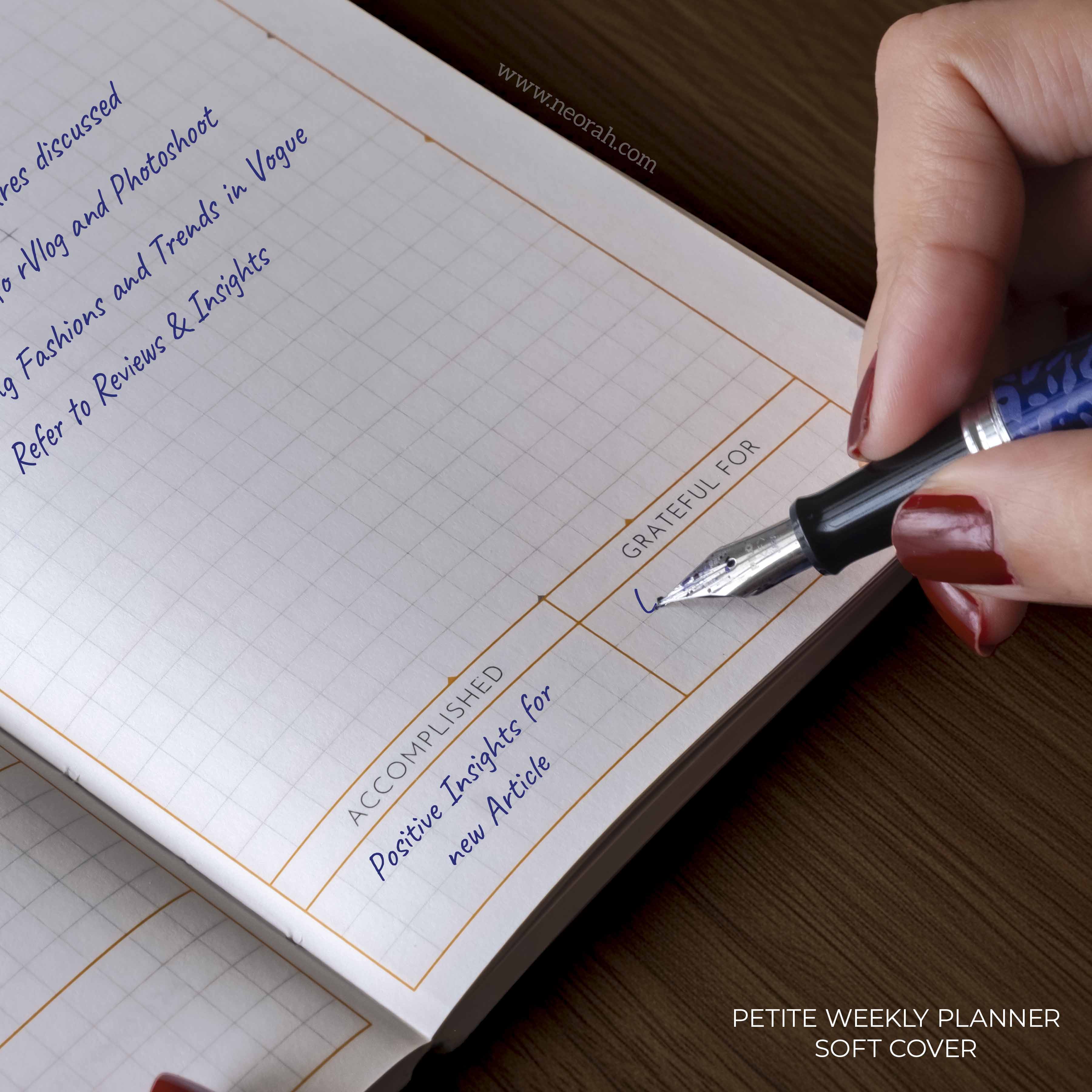 PETITE - 2026 - WEEKLY PLANNER  - 176 PAGES - SOFT COVER - Image 17