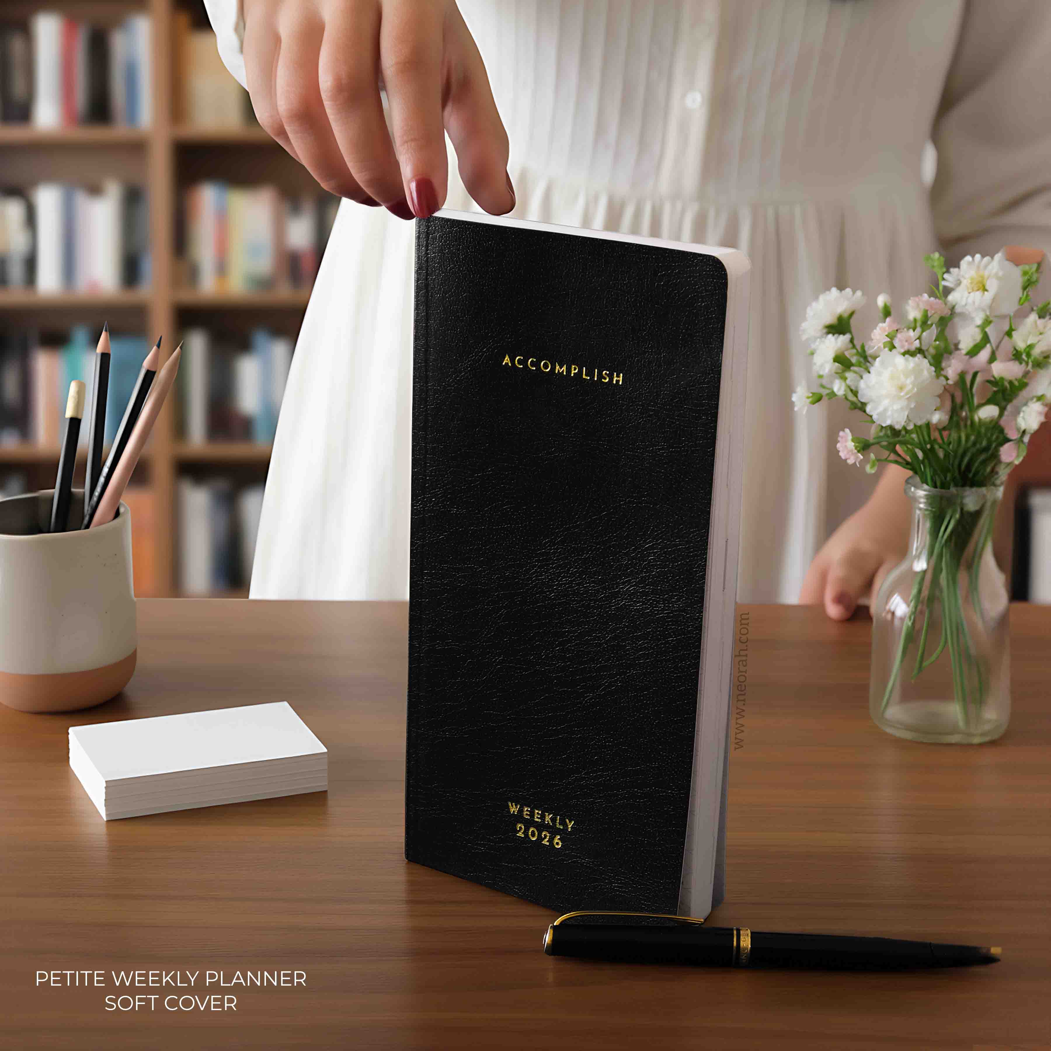 PETITE - 2026 - WEEKLY PLANNER  - 176 PAGES - SOFT COVER - Image 23