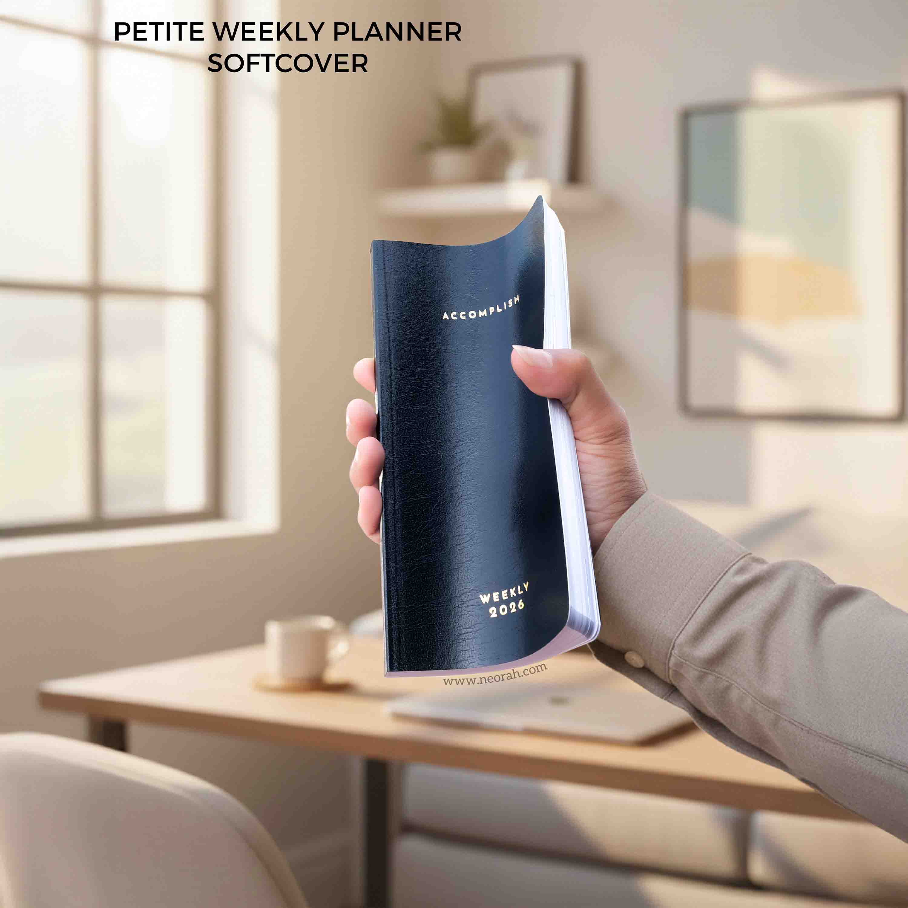 PETITE - 2026 - WEEKLY PLANNER  - 176 PAGES - SOFT COVER - Image 3