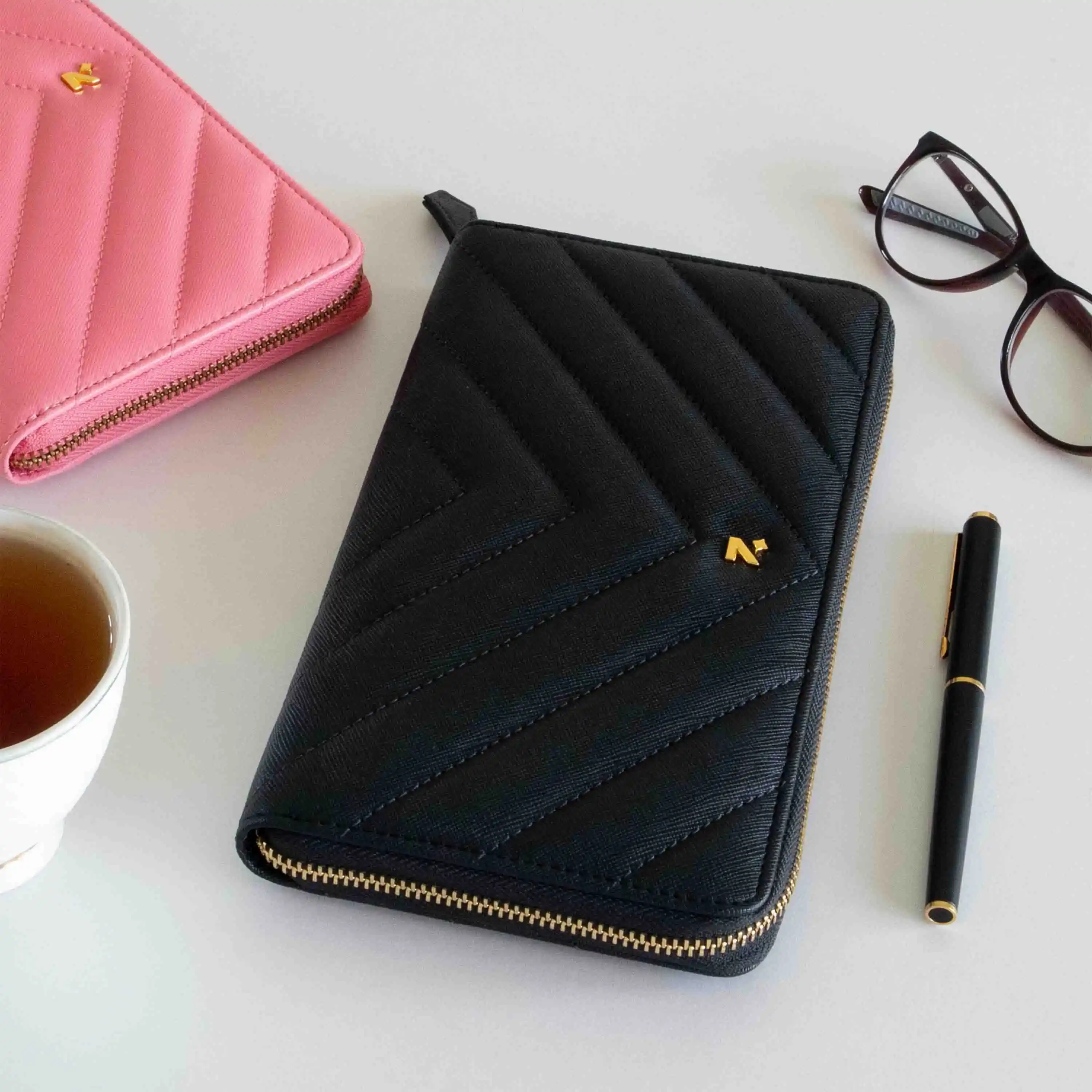 PETITE - REFILLABLE QUILTED ORGANISER SLEEVE - ZIP - Image 59