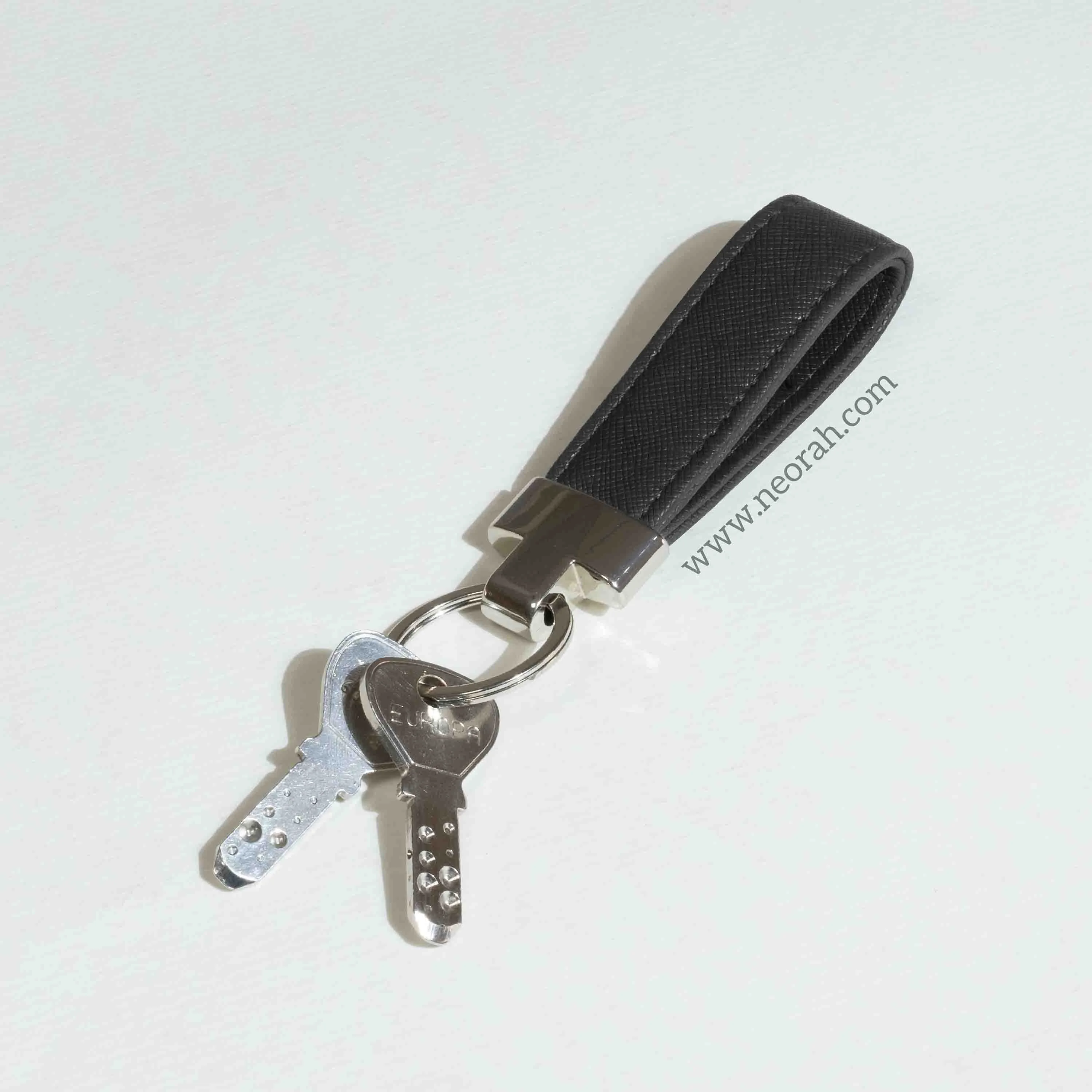 VEGAN LEATHER - METAL KEYCHAIN - Image 11