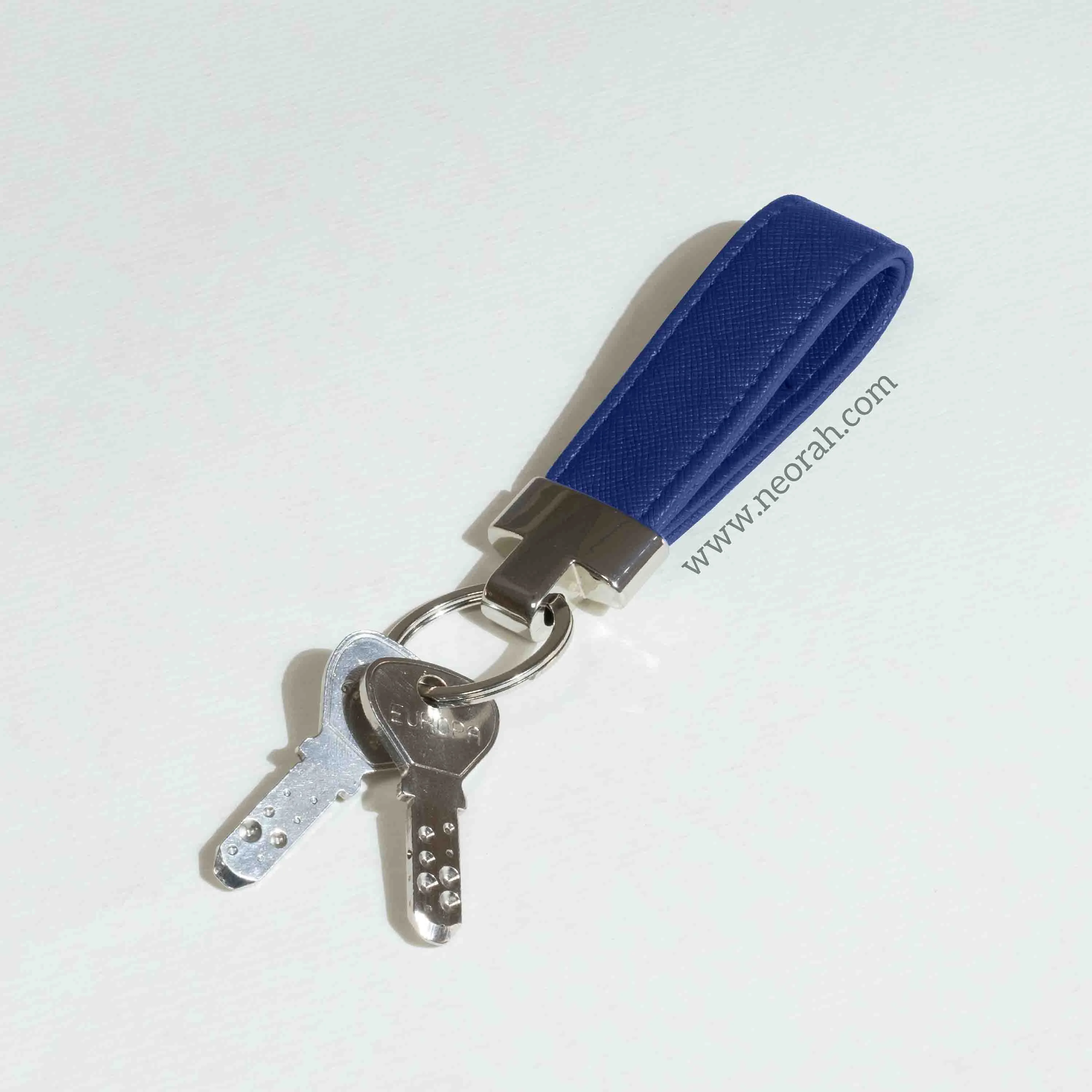 VEGAN LEATHER - METAL KEYCHAIN - Image 7