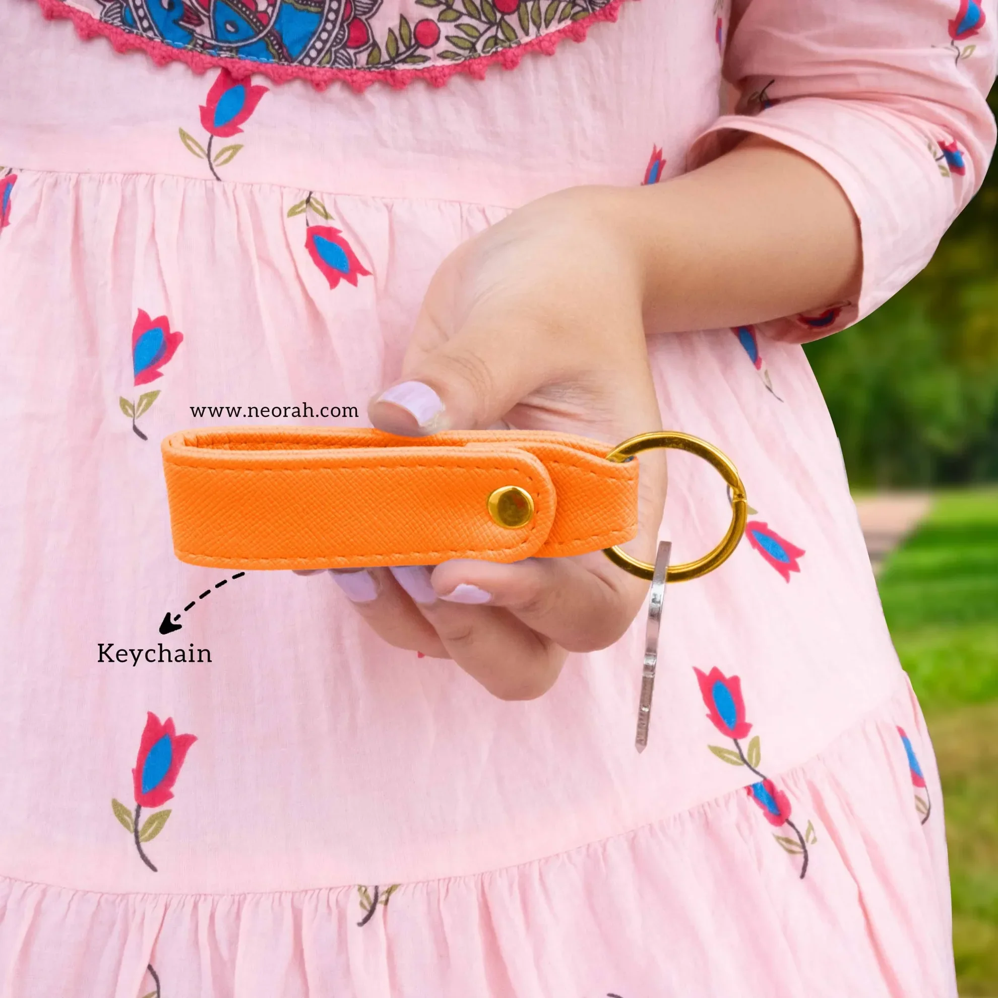 25MM ROUND RING KEYCHAIN - Image 15