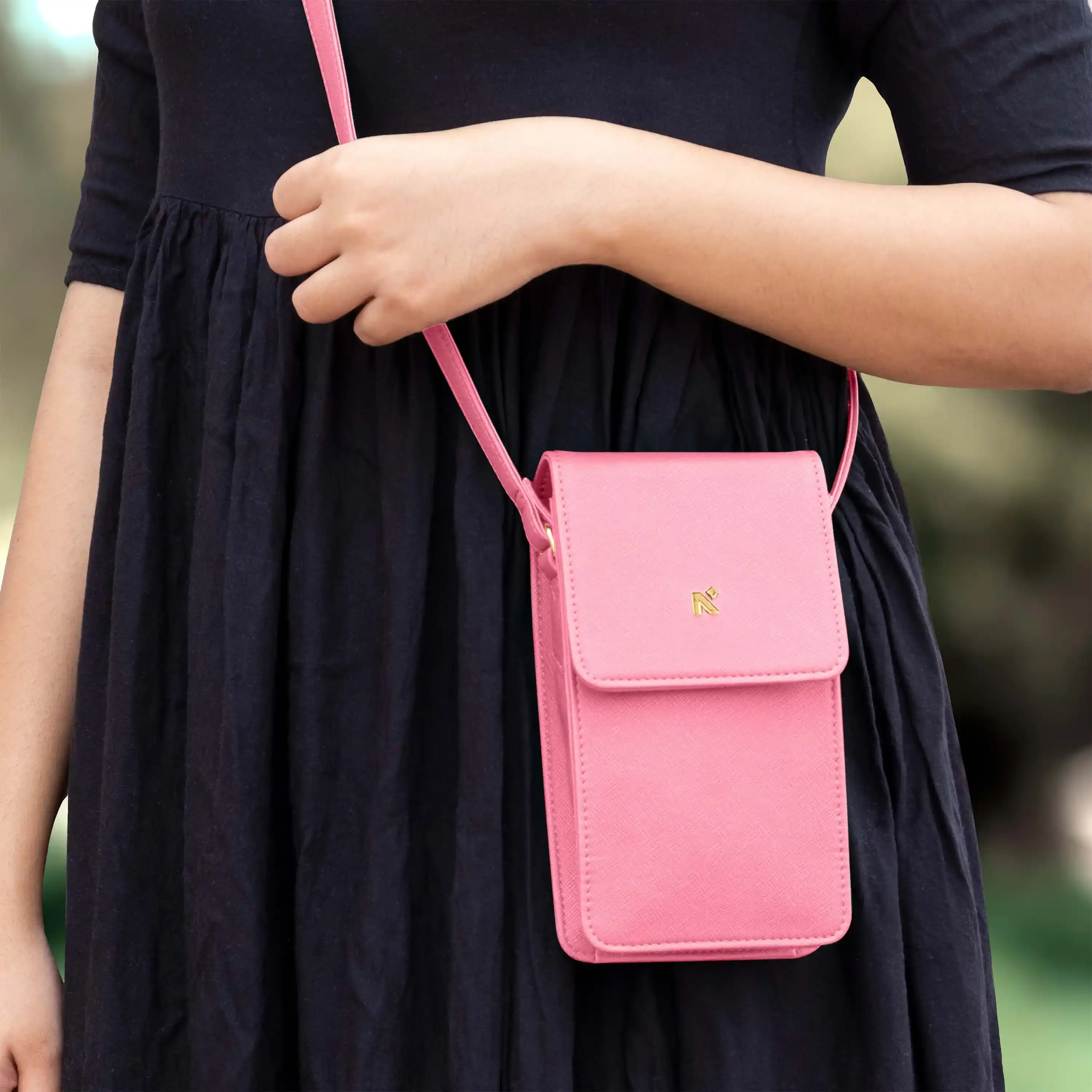 ELLA | SLING BAG - Image 11