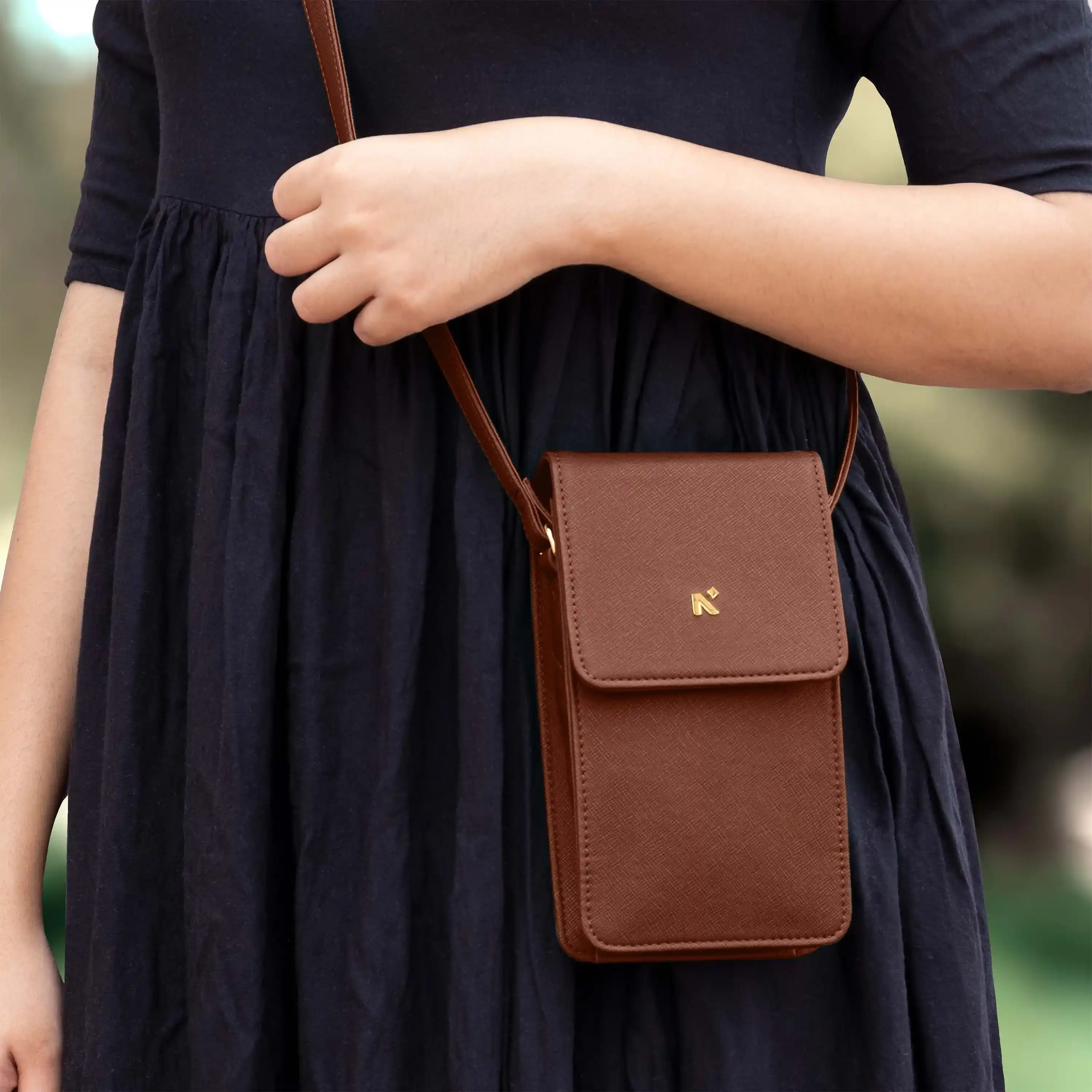 ELLA | SLING BAG - Image 27