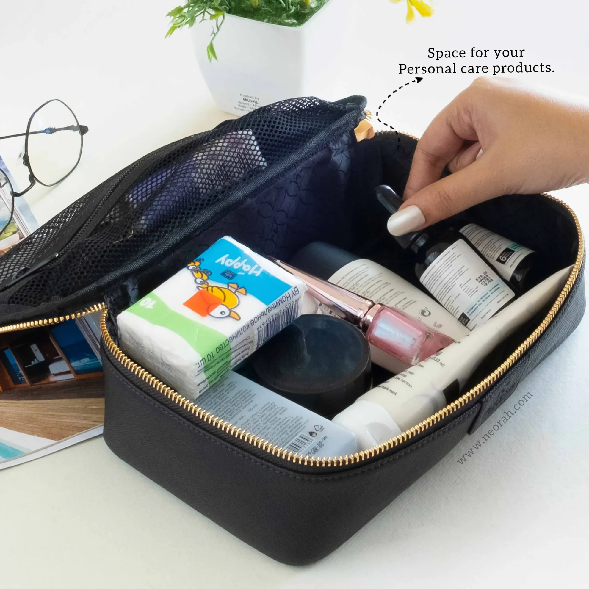 TRAVEL ORGANISER POUCH - Image 20