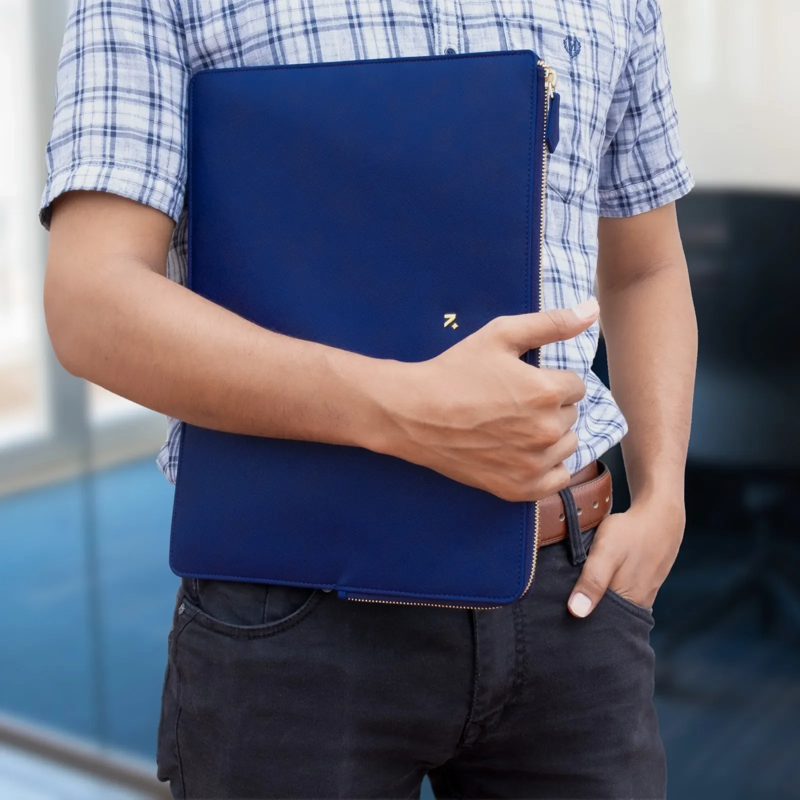 LAPTOP SLEEVE - ZIPPER CLOSURE - Image 10