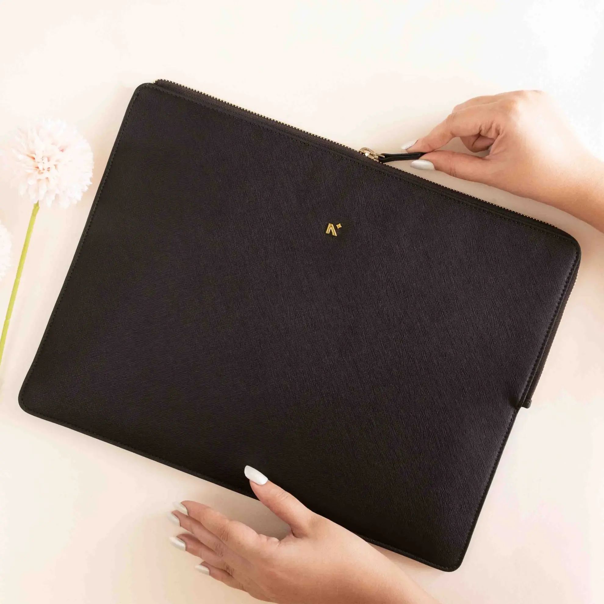 LAPTOP SLEEVE - ZIPPER CLOSURE - Image 3