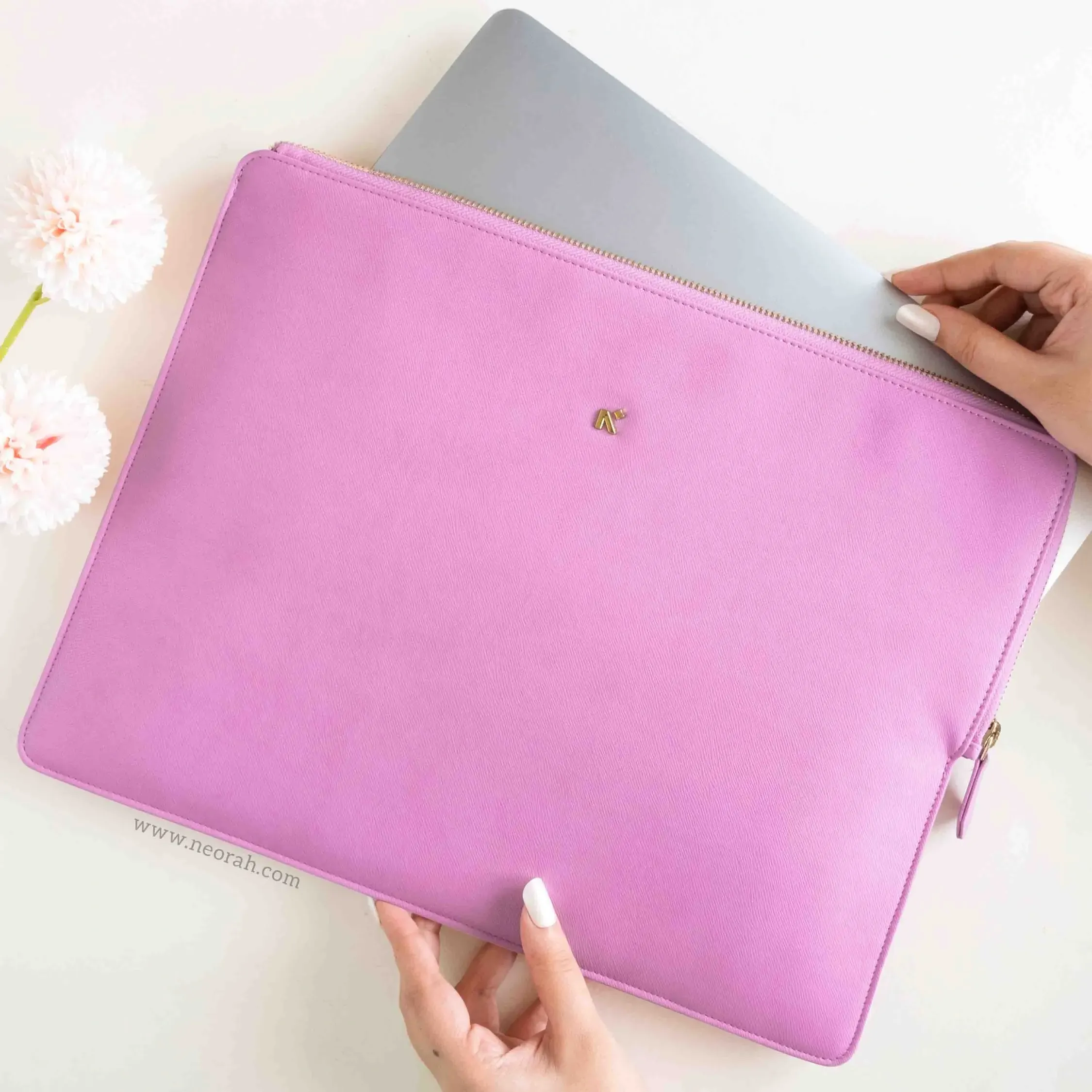 LAPTOP SLEEVE - ZIPPER CLOSURE - Image 44