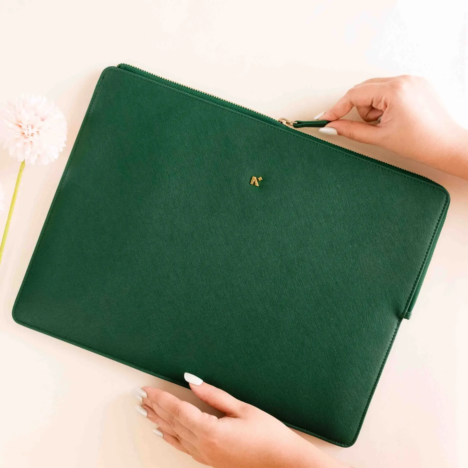 LAPTOP SLEEVE - ZIPPER CLOSURE - Image 54